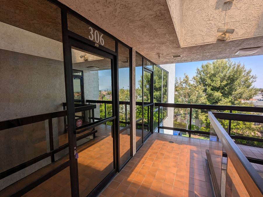 510 North 13th Ave, Suite 306-310