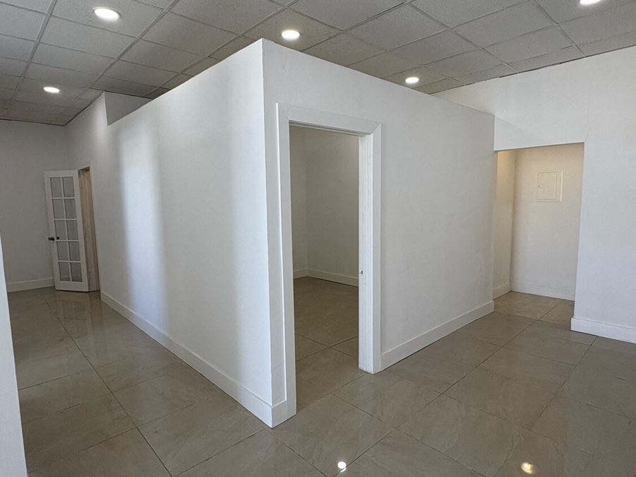 100 Hialeah Dr