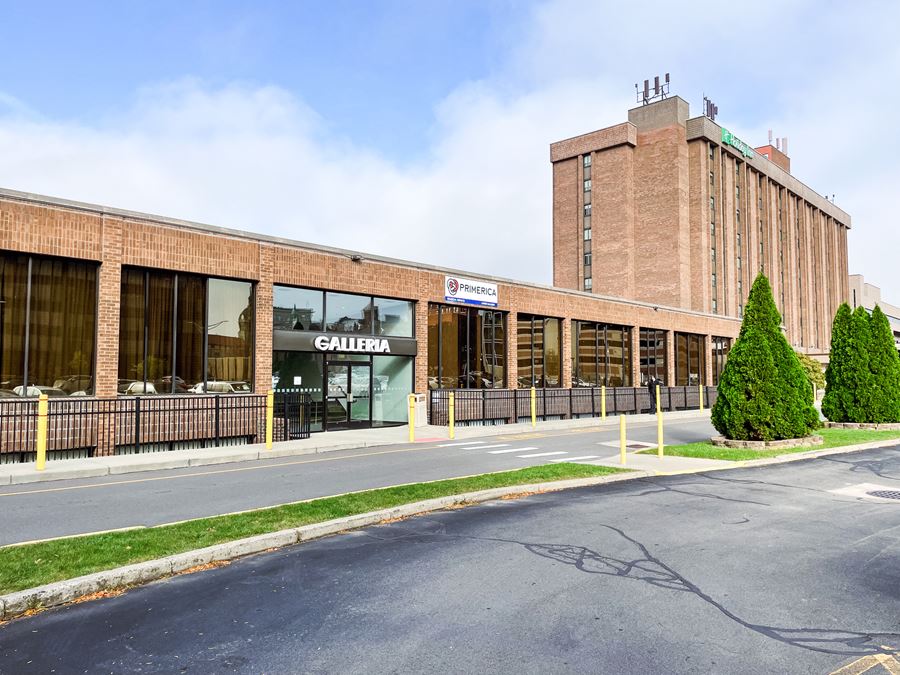 Galleria Offices at Holiday Inn Arena