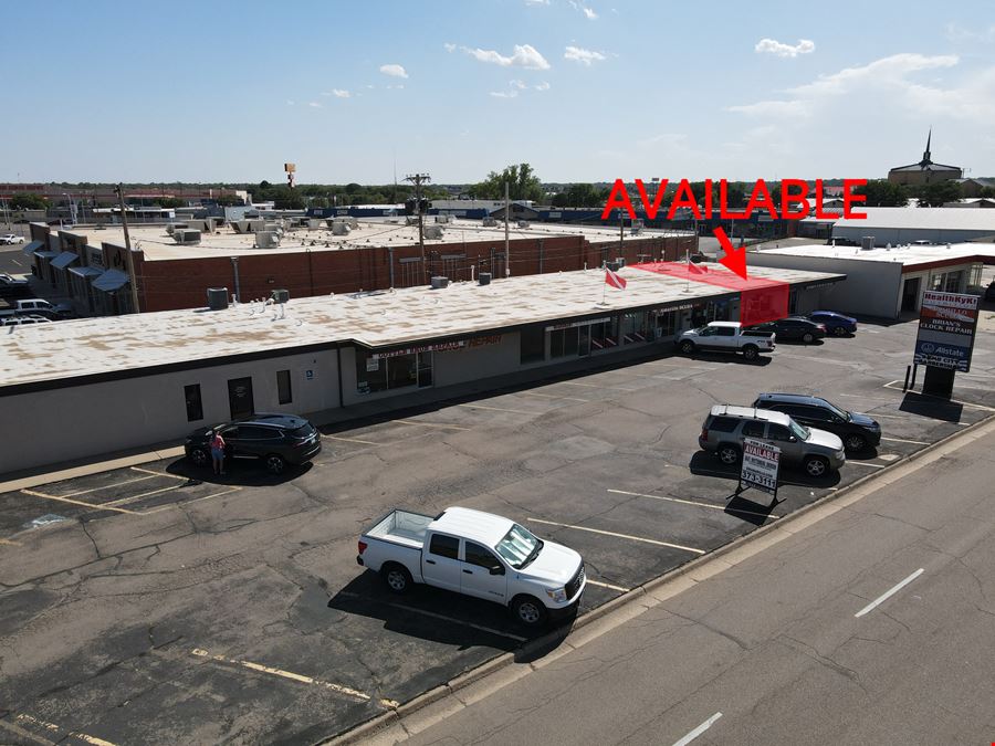 2811 Wolflin Ave