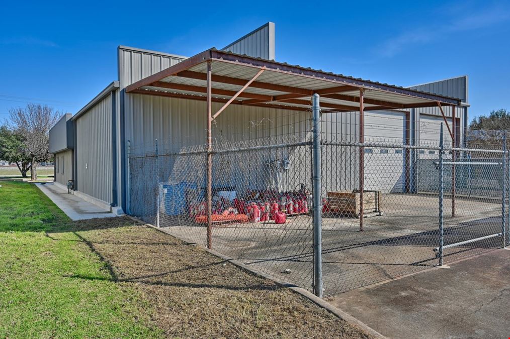1140 Finfeather Road