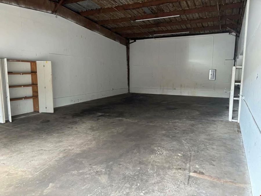 Small Bay Industrial Space