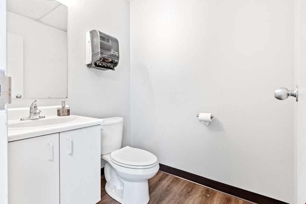 155 Terence Matthews Crescent unit 1&8