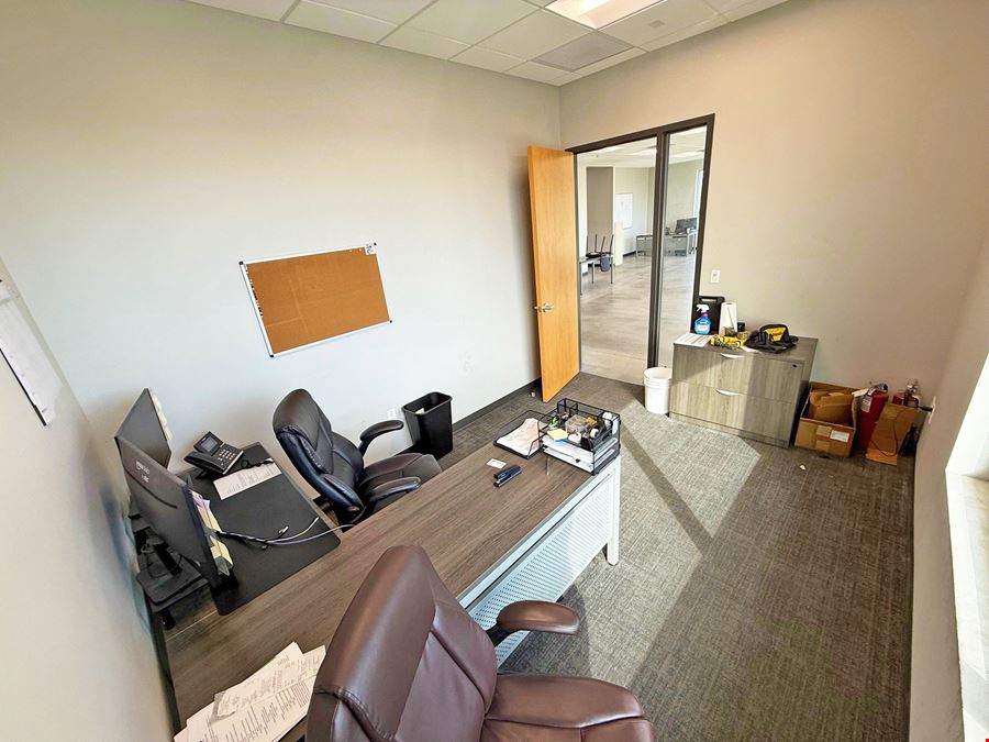 Alico Logistics Center Sublease