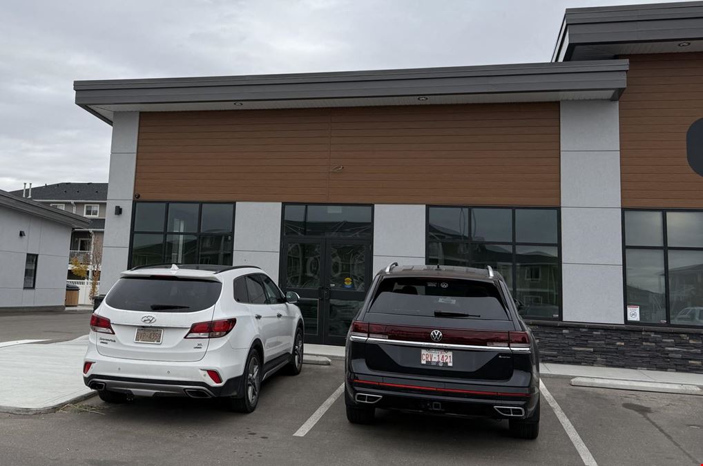 4979 Southlands Drive SE, Unit 304