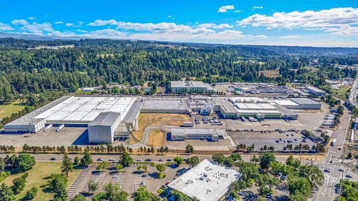 ±23,900 - 122,794 Square Feet Industrial with Yard │ Freezer/Cooler Buildings Available │ Business-Friendly Clackamas County