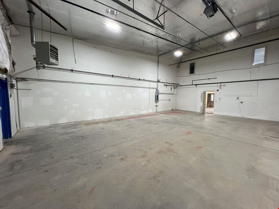 1821-1825 Samco Road