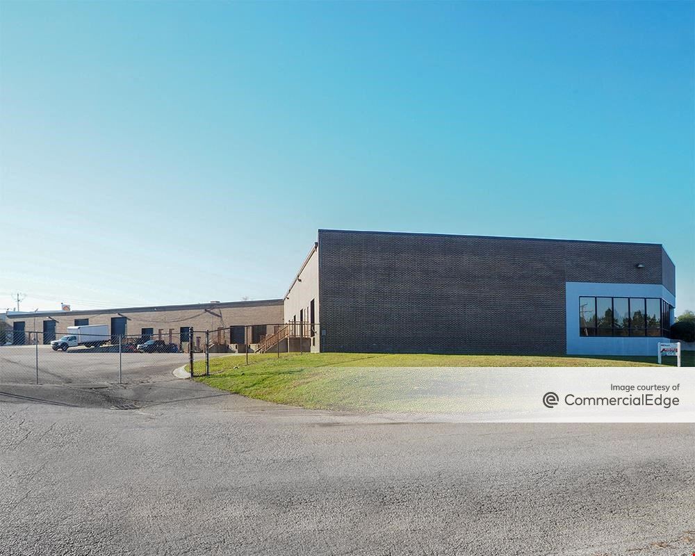 Northeast Commerce Center - 6904 North Main Street & 100 Northeast Drive