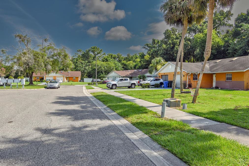 Oviedo Oaks Villas 