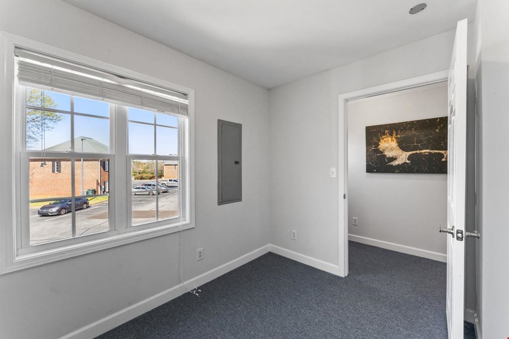 Standalone Office Building for Lease