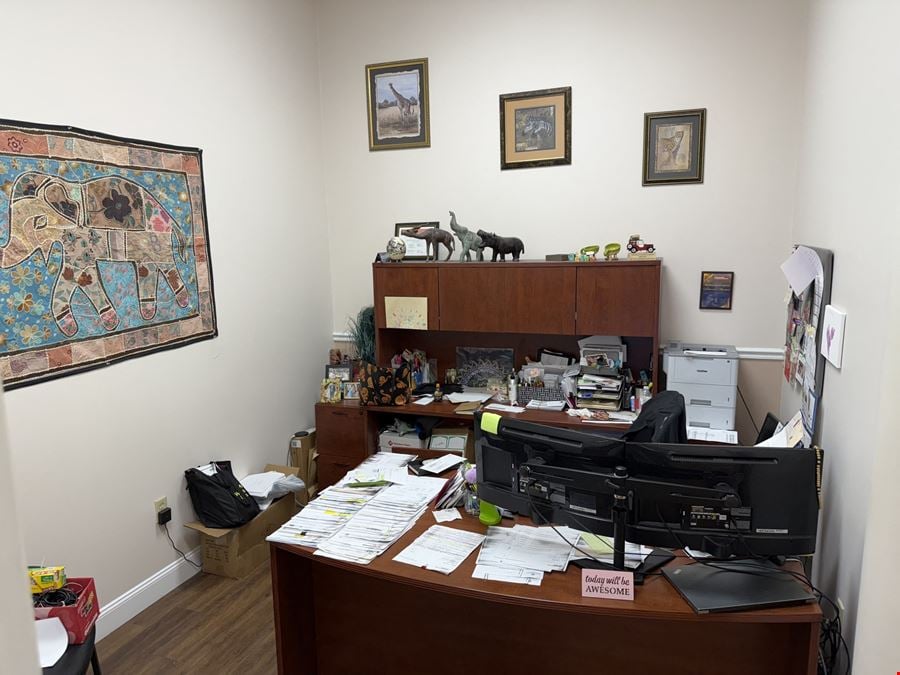 Grocery Anchored - Office/Retail/Industrial Flex