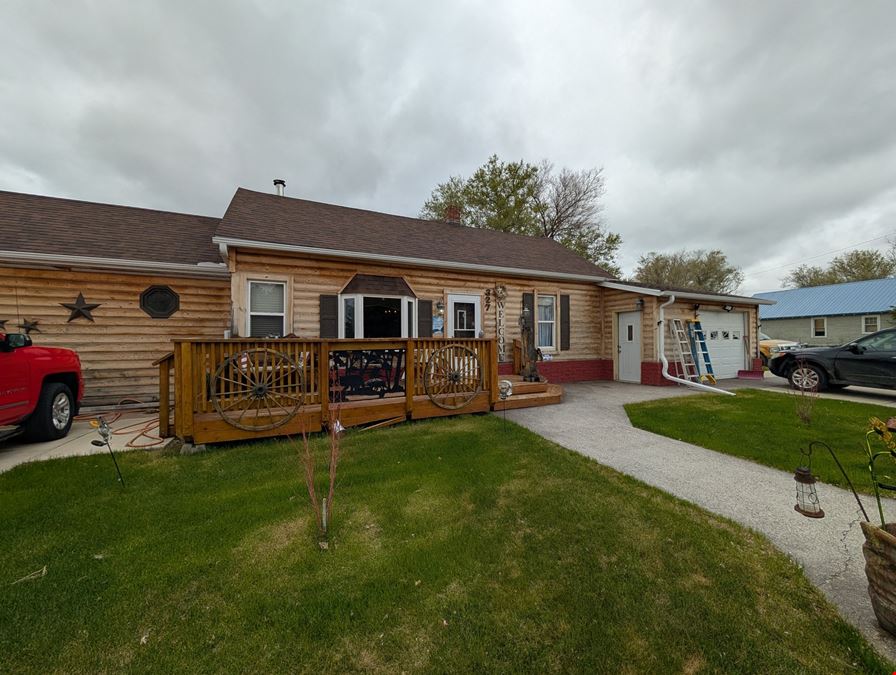 327 2nd Ave W