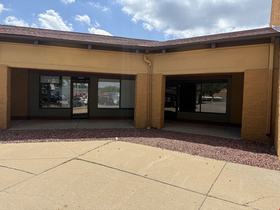 Everette Plaza Retail or Office Suites for Lease