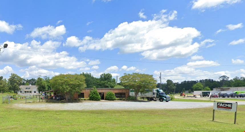 6015 Troy Highway