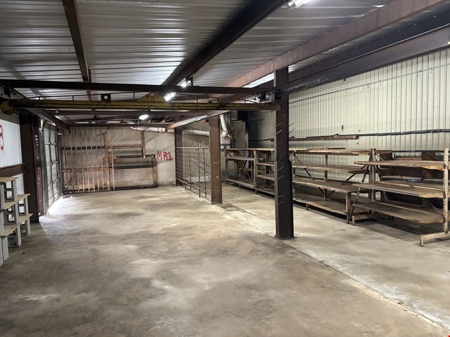 3550 North U.S. Highway 281