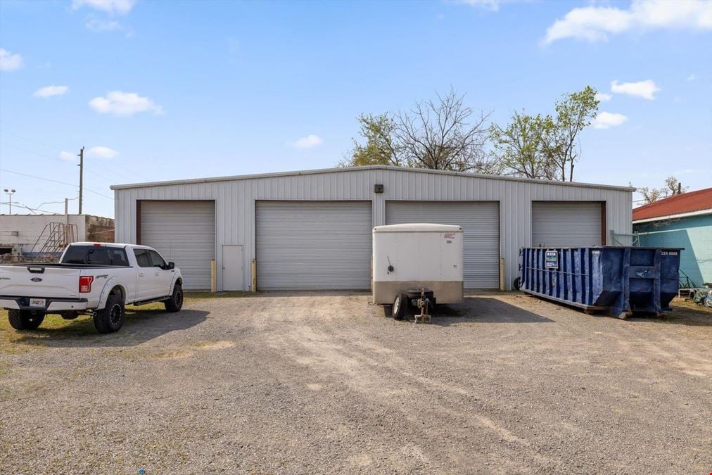 11,450 SF Industrial Flex + 4,700 SF Secured Shop