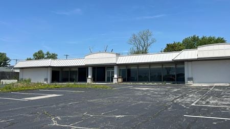 Preview of Retail space for Sale at 8118 E Washington St