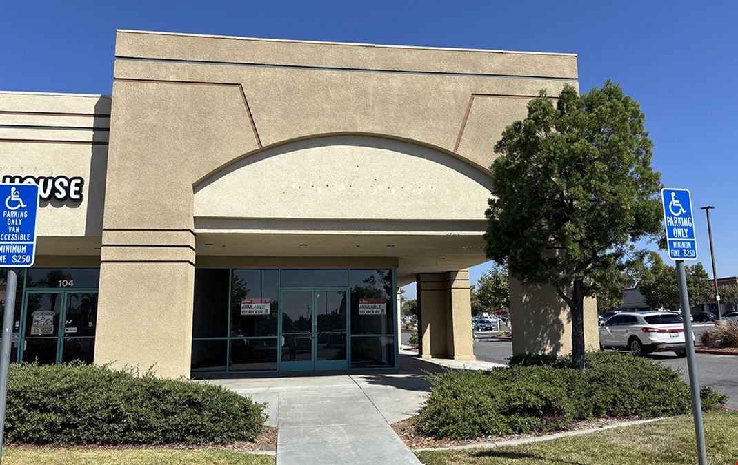 Murrieta Springs Plaza Multi Tenant Pad