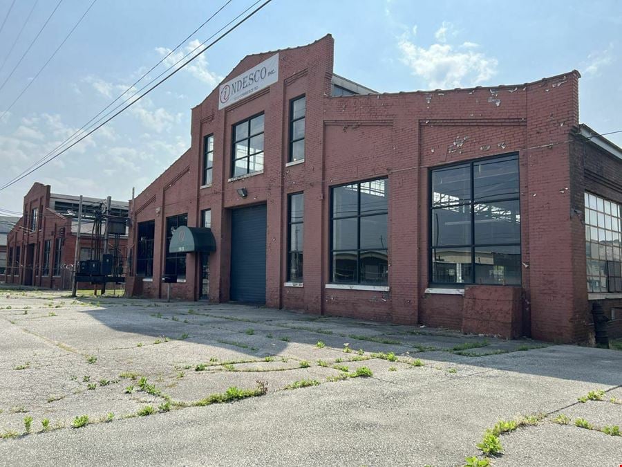 1809 & 1815 Commerce Rd, Louisville, KY