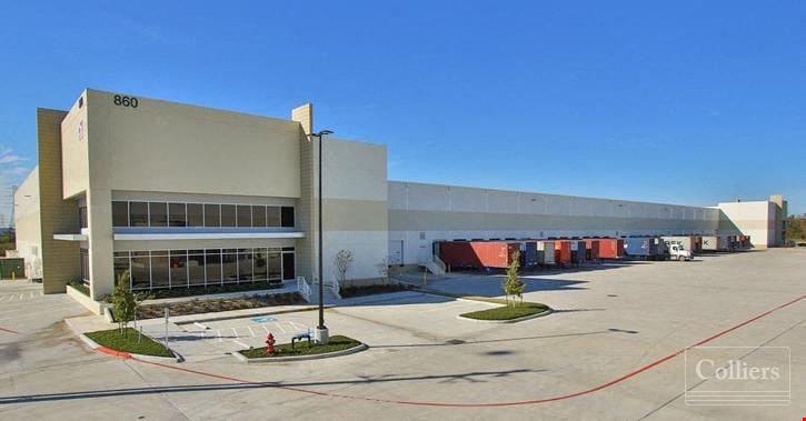 For Lease I 101,503 SF Industrial Space