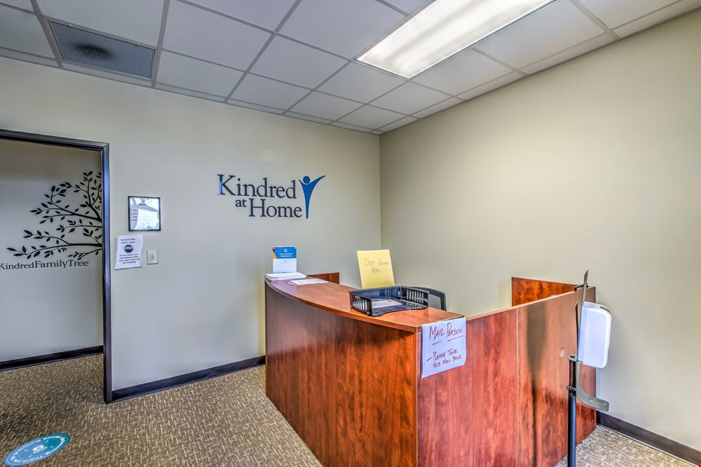 1225 W Wheeler Pkwy