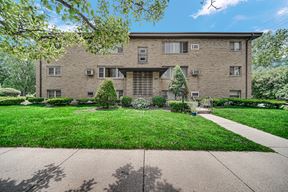 8940 White Oak Ave