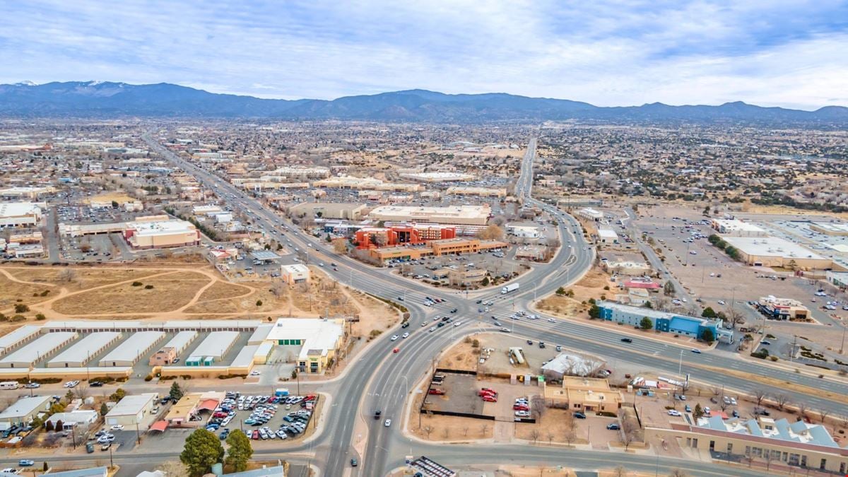 Prime Commercial Land at Cerrillos and Airport