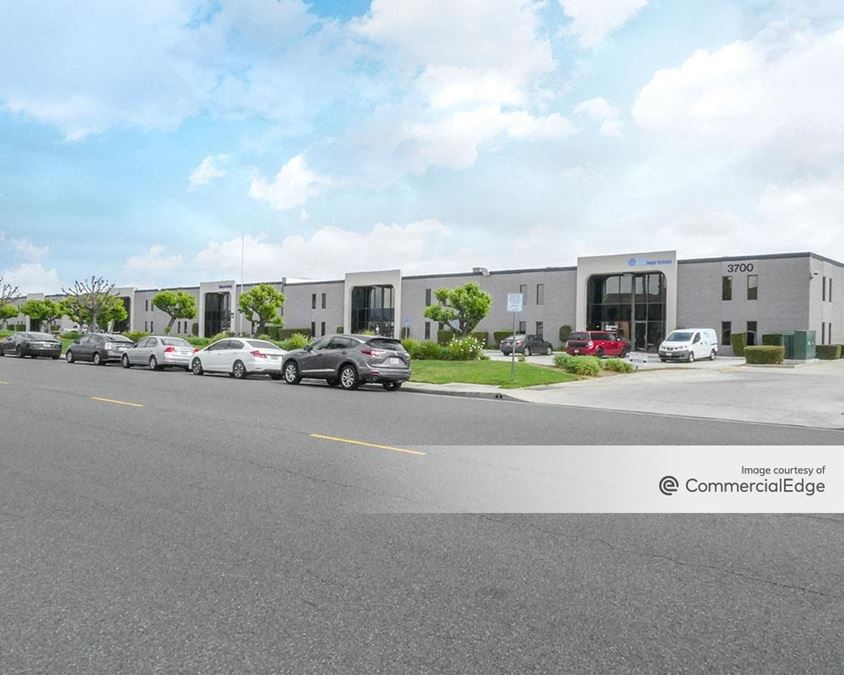 Airport Business Center - 3700-3744 Industry Avenue