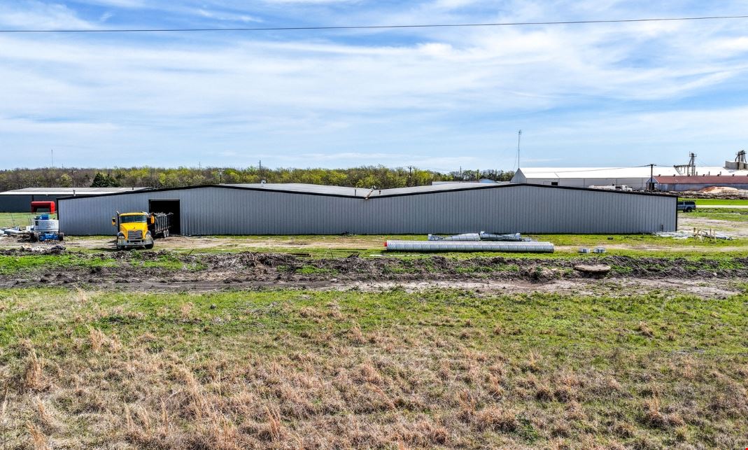 5888 Highway 66 Greenville TX - 38125 SF Flex Space