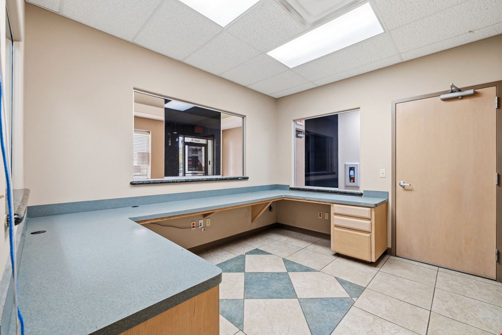 1200 East Savannah Avenue, Unit 13