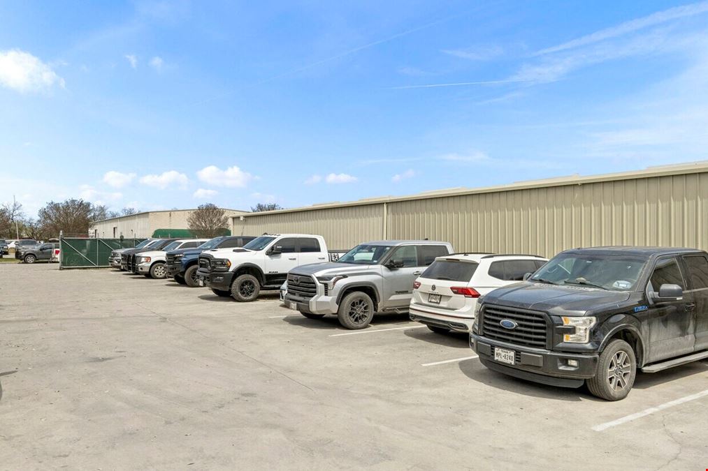 108 Commercial Pl