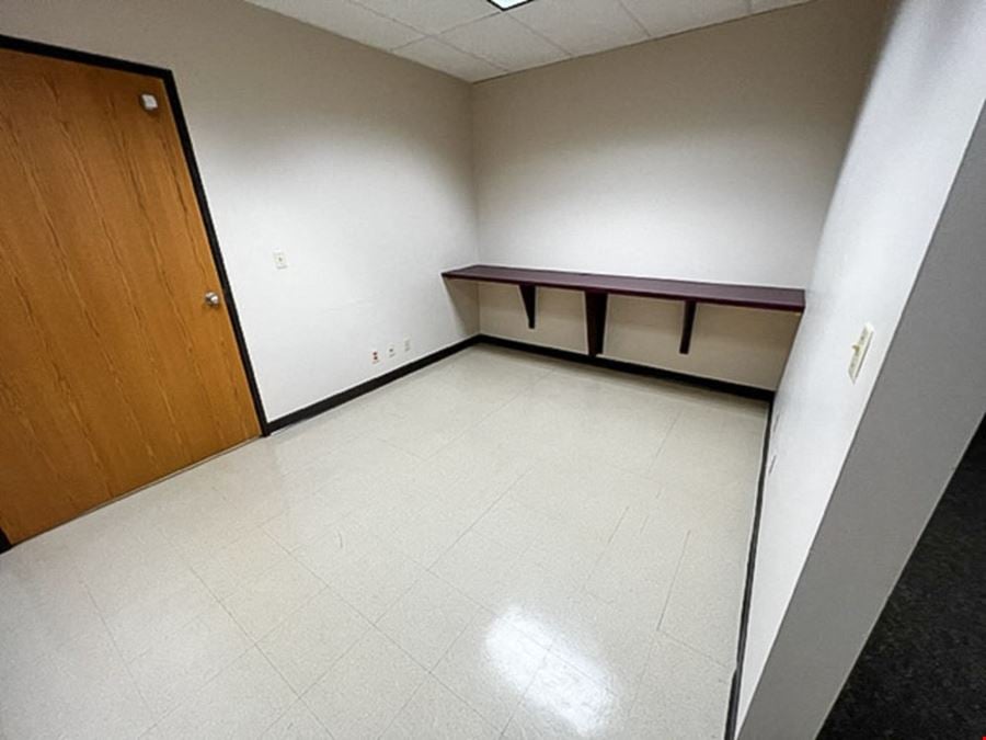 5309 SF Suite 335 Professional Office Spaces in Colorado