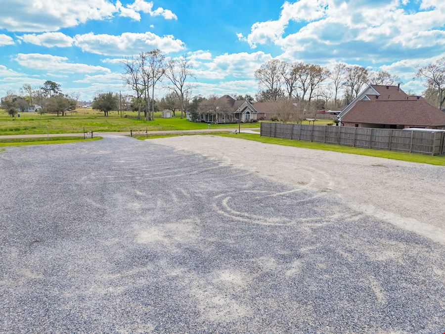 Soft-Corner Development Site on Hwy 44