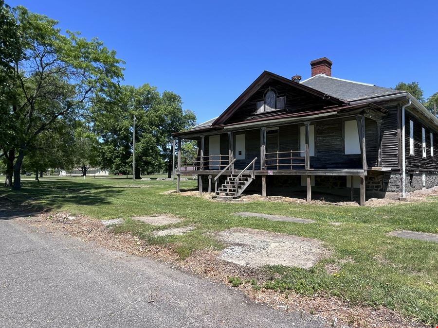 Fort DuPont | The Guard House