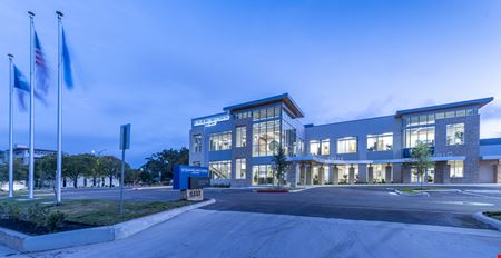 Preview of Commercial space for Rent at 6333 De Zavala Road