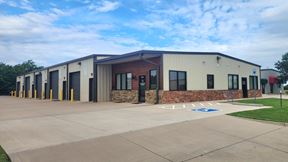 3240 Deskin Dr