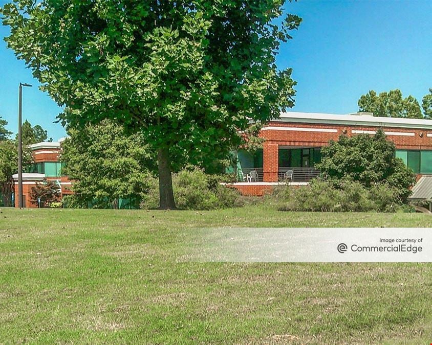 6120 Windward Pkwy