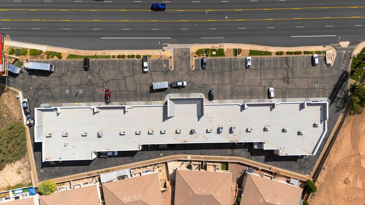 Red Hills Commercial Center