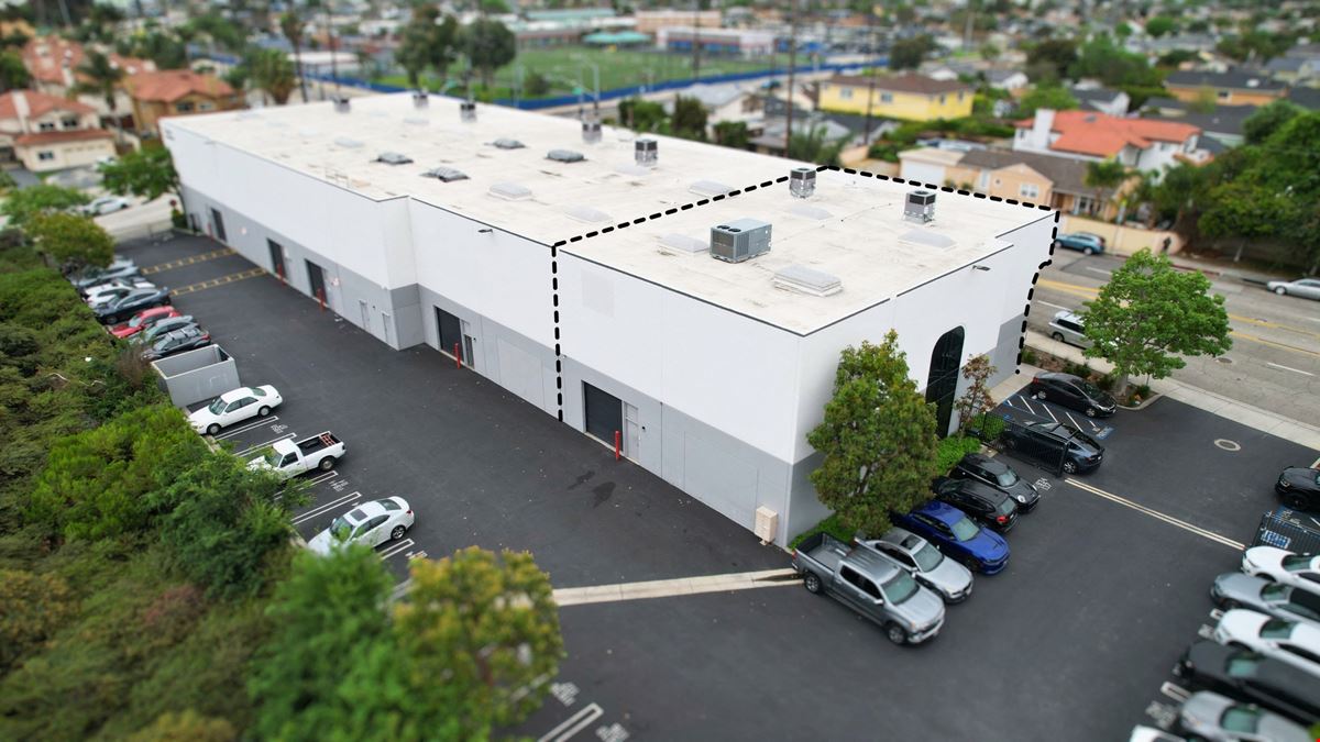 La Cienega Blvd & 120th St.