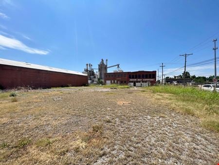 Preview of Land space for Rent at 1139 NW 4th St