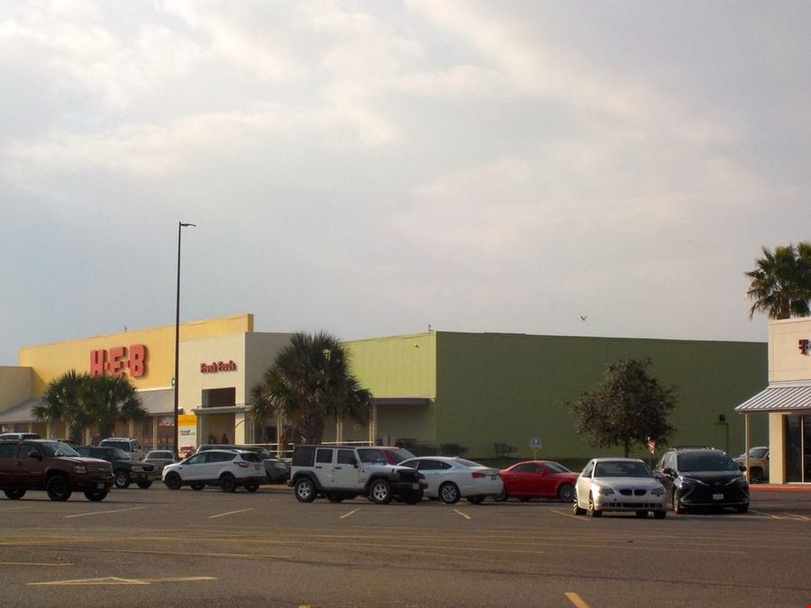 HEB - San Benito Plaza