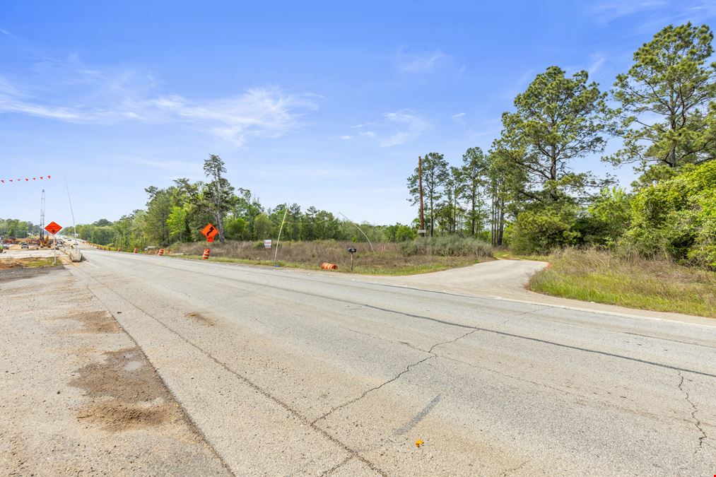 2.5 Acre Land HWY 105