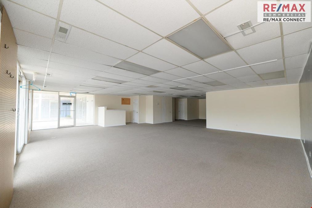 1747-1811 GWMH - The Point Shoppes