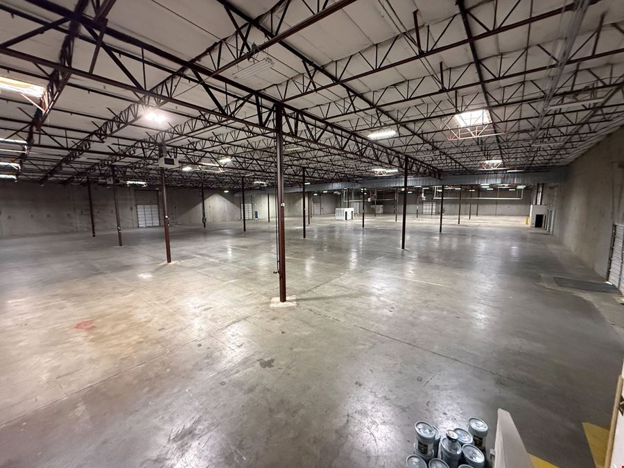 Hedges Creek Business Center