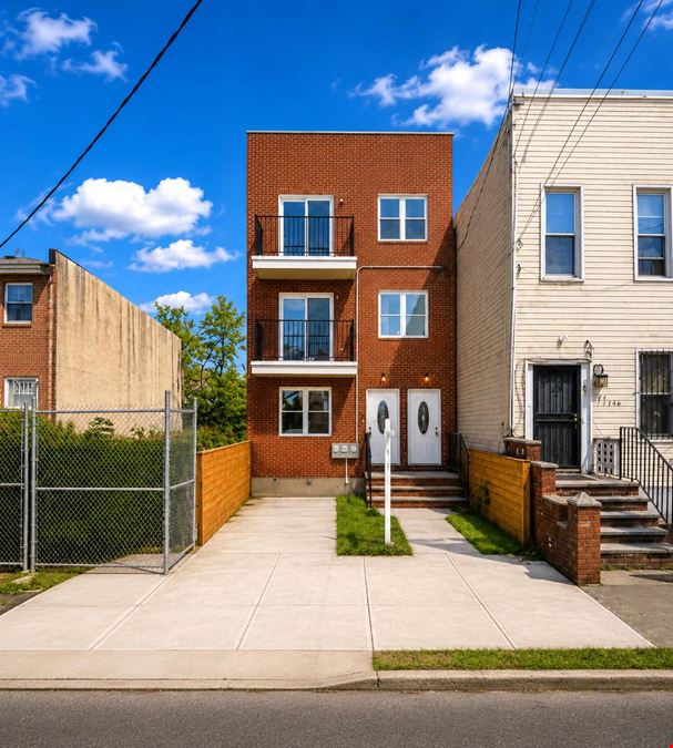 1116 Blake Ave