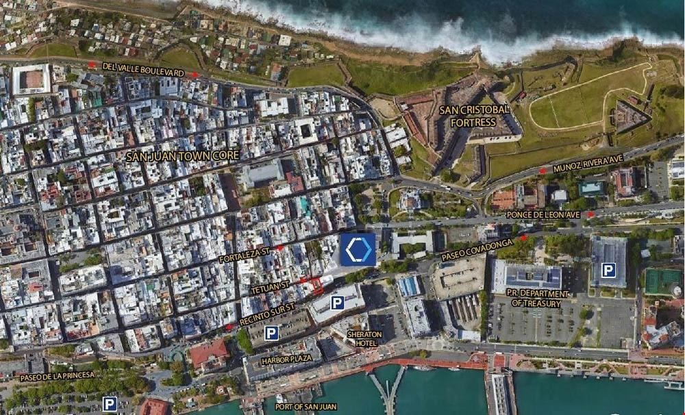 Old San Juan, Recinto Sur Street - Former 12-room Hotel - FOR SALE