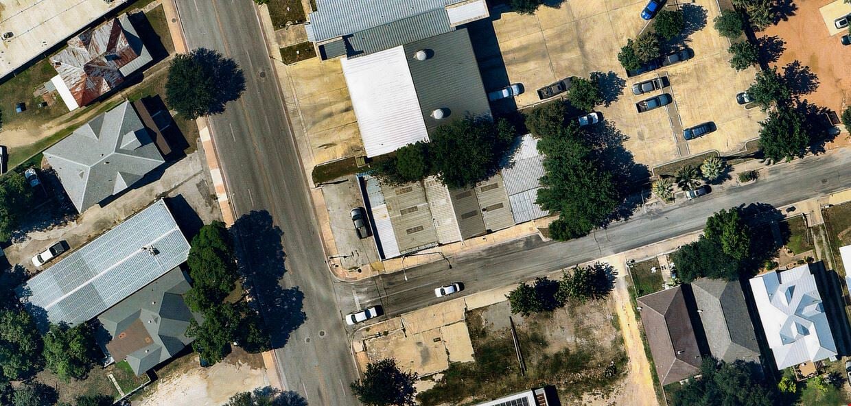 S ST MARYS RETAIL 1422 S SAINT MARY'S ST | San Antonio