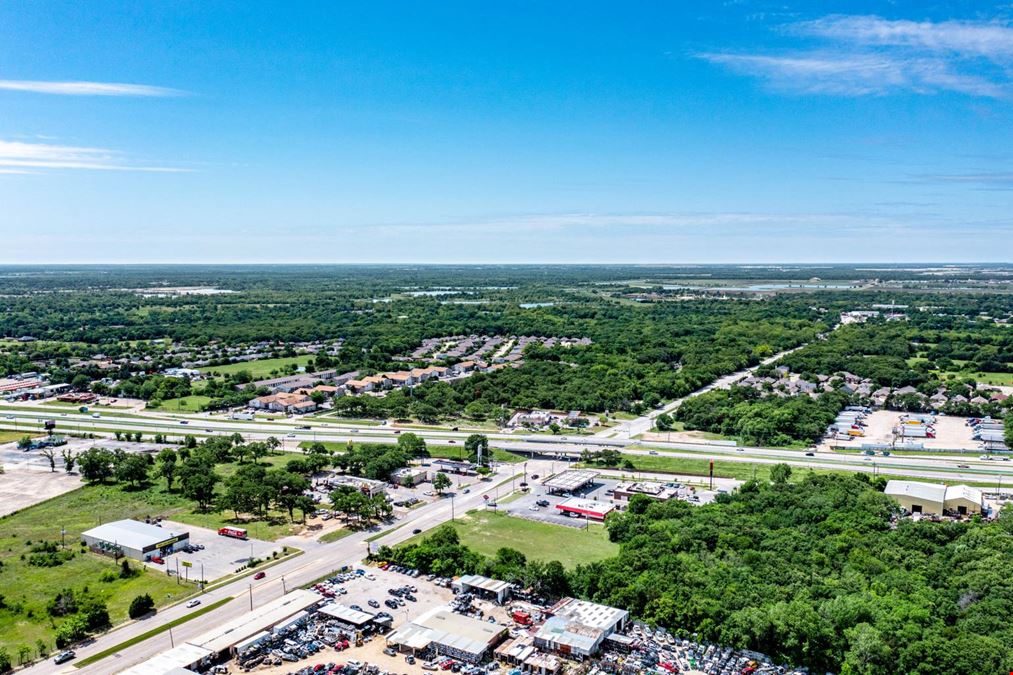 Ground Lease on Highway 175