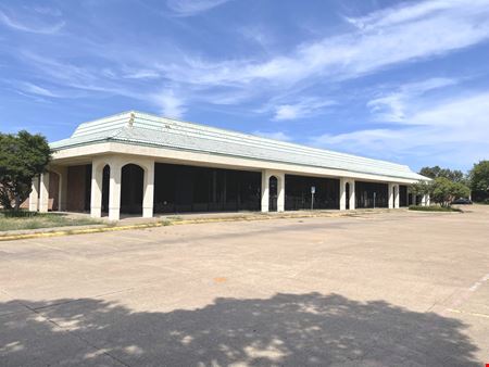 Preview of Retail space for Sale at 14601 Inwood Rd