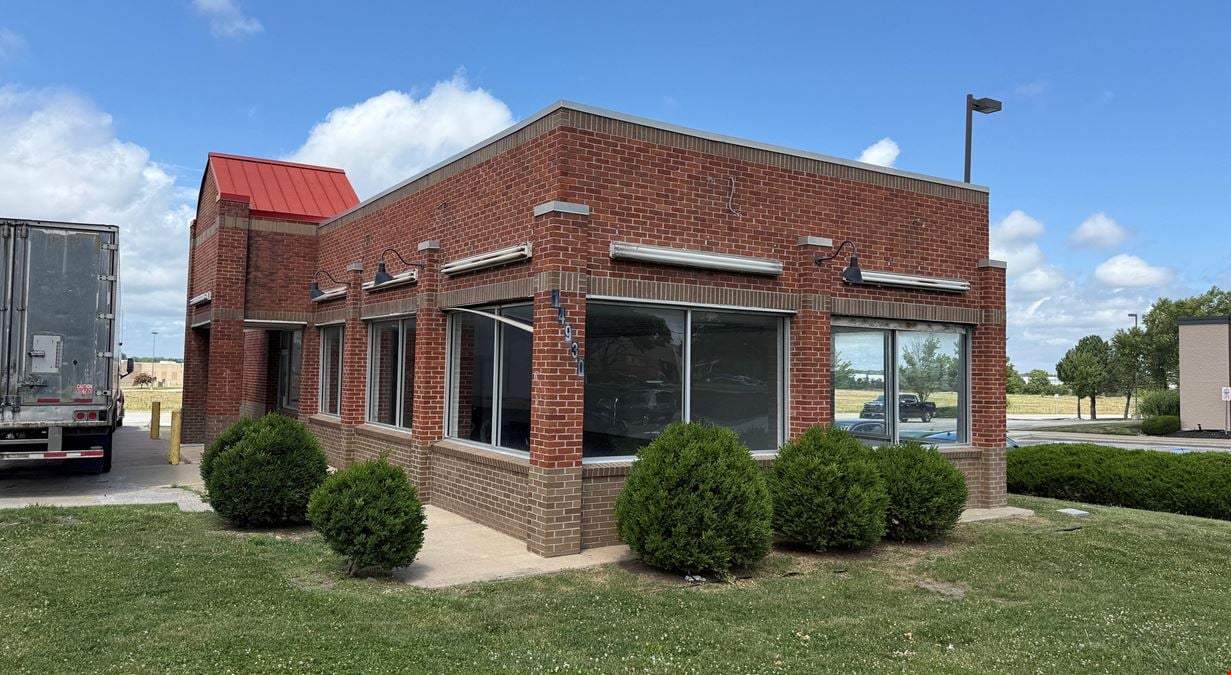 FREESTANDING RESTAURANT